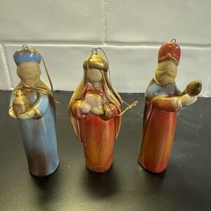 Three 3 Wise Men Figurines Painted Ceramic 4-4.5 " Tall Classic‎ Christmas